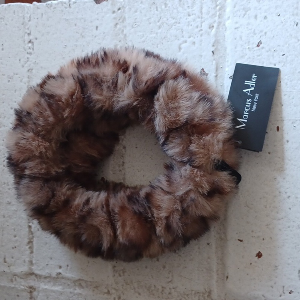 marcus adler headband Faux Fur holiday glam Cozy soft Mob Wife